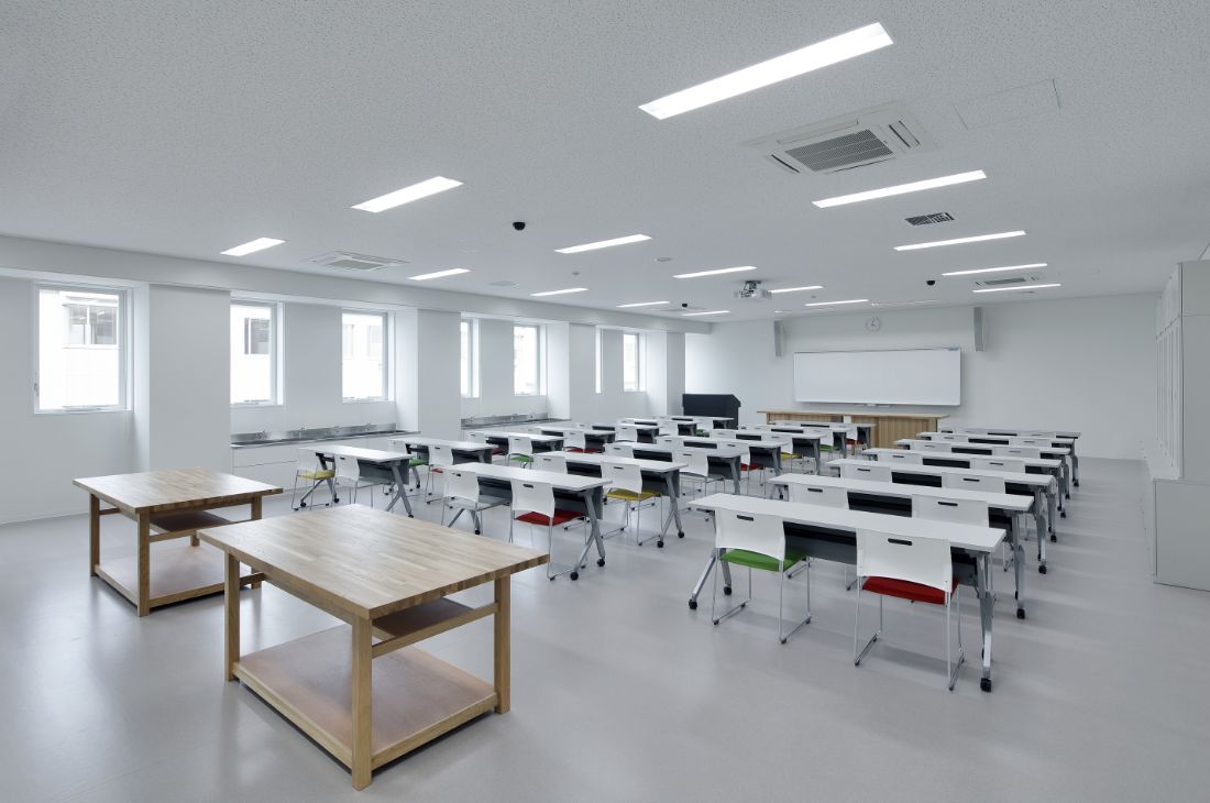 教育学部実習室