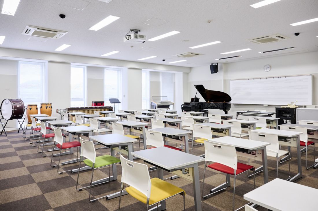 教育学部実習室